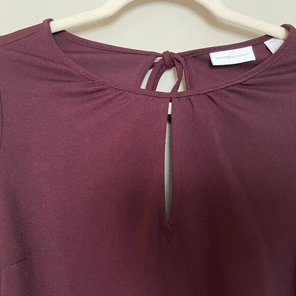 New York and Company, XXS Petite, Half Split Sleeve, Burgundy Jumpsuit - Picture 7 of 15